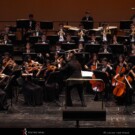 Juan Diego Flórez estuvo acompañado por la Orquesta Juvenil Sinfonía por el Perú, dirigida Ana María Patiño-Osorio.