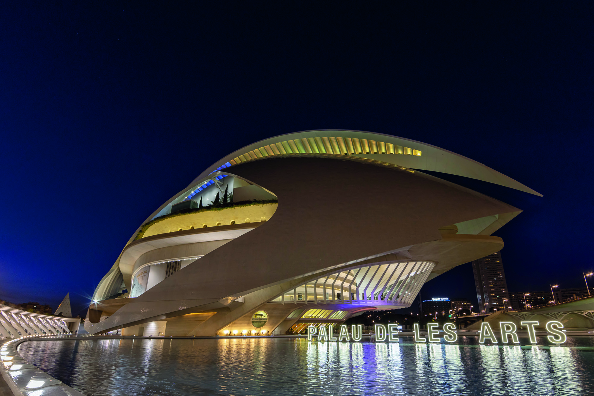 Un otoño de ópera en Les Arts de Valencia: el viaje perfecto