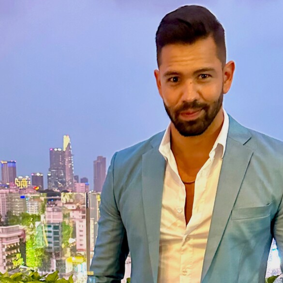 David Ángel, enamorado de Ciudad Ho Chi Minh: "Aquí la comunidad LGTBIQ+ no está en el underground"