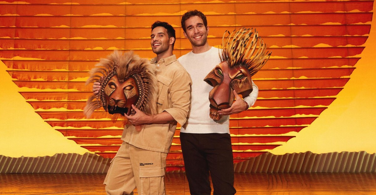 Agustín Argüello (Simba) y Pitu Manubens (Scar) en la portada de 'Shangay'.