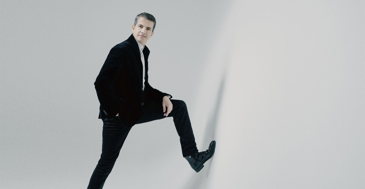 Philippe Jaroussky, súper estrella mundial entre los contratenores, canta el 4 de noviembre en el Auditorio Nacional de Música de Madrid.