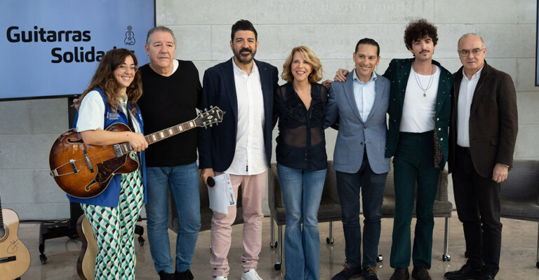 Más de 50 artistas donan sus guitarras a Músicos por la Salud para los afectados por la DANA de València