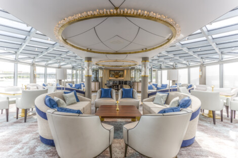 El barco de Riverside Luxury Cruises.