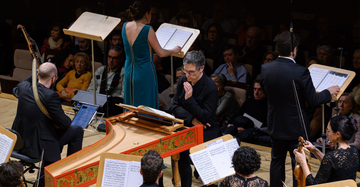 Un momento del concierto del ciclo 'Universo Barroco', del CNDM, con Dani Espasa al frente de la formación Vespres d'Arnadí. Foto: Rafa Martín.