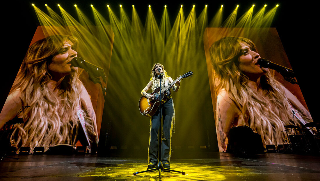 Kany García, en su concierto del Movistar Arena de Madrid. Foto: Nabscab