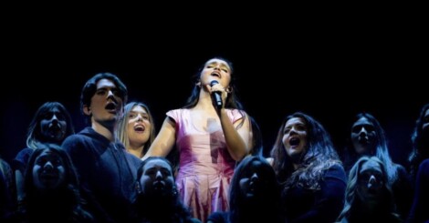 Amaia en su concierto en el Movistar Arena de Madrid.