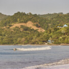 Imagen de uno de los retiros de Rainbow Surf Retreats.