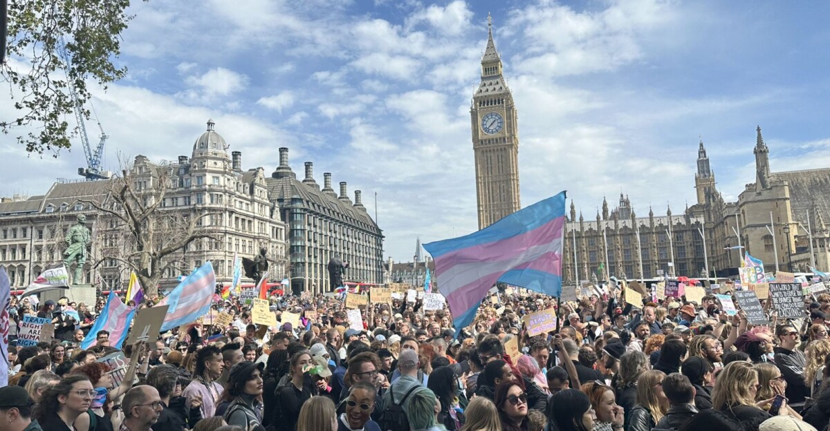 Concentración por los derechos trans en Londres