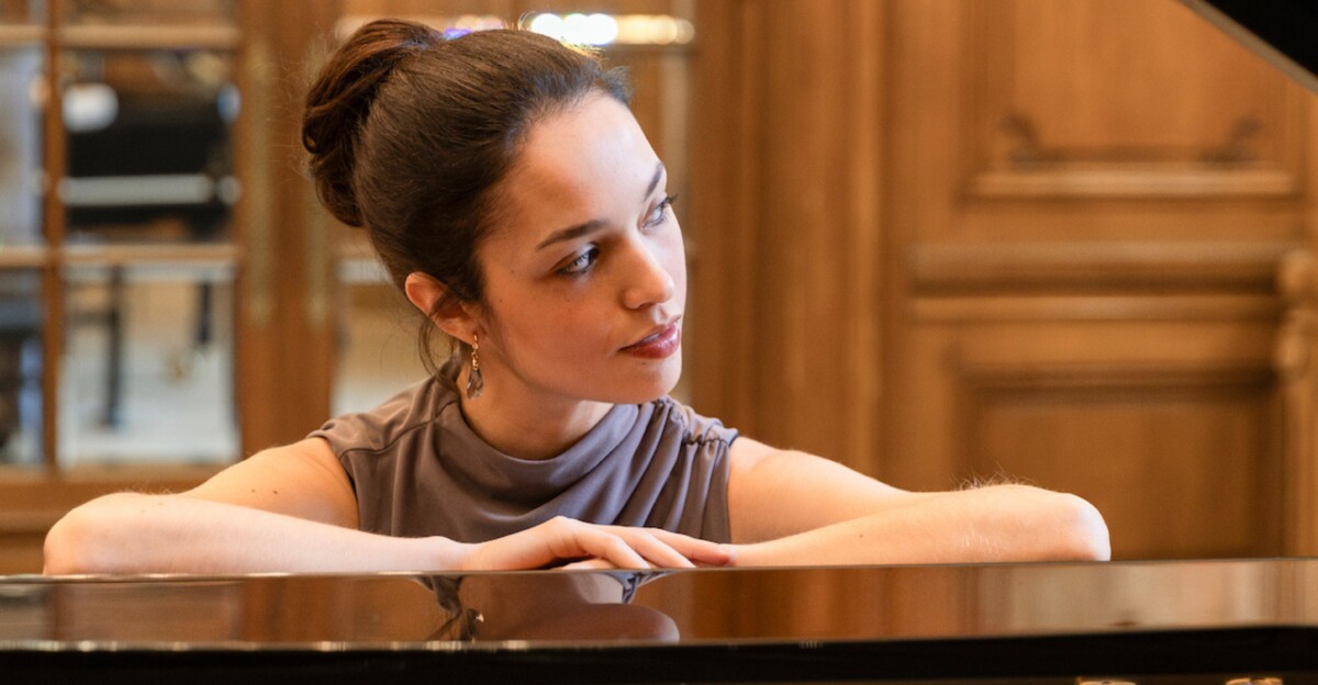 La pianista Emma Stratton.