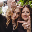 Carolina Marzá y Cloe en el reportaje exclusivo para 'Shangay'.