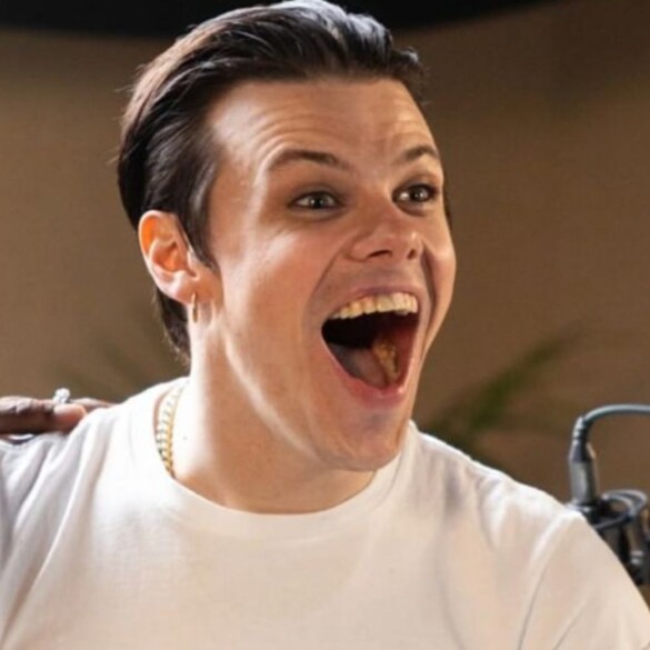 Yungblud confiesa que se ha tirado a todo el mundo, "sean lo que sean"