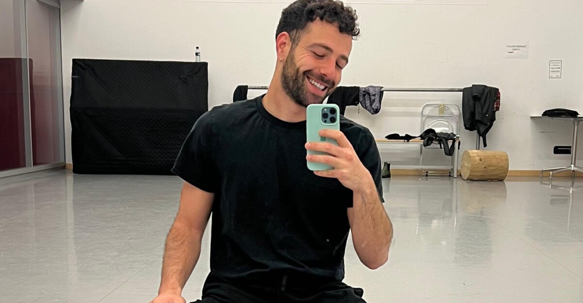 El bailarín Adrián Sáez en 'Generación Selfi'.