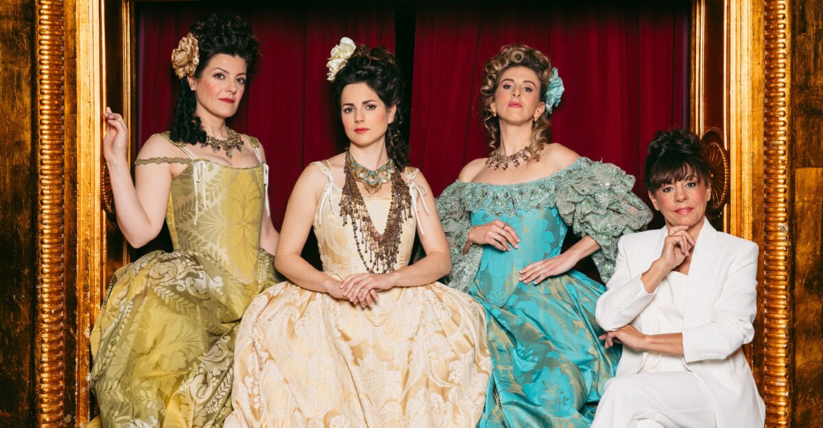 'Cómicas' en el Teatro de la Zarzuela.