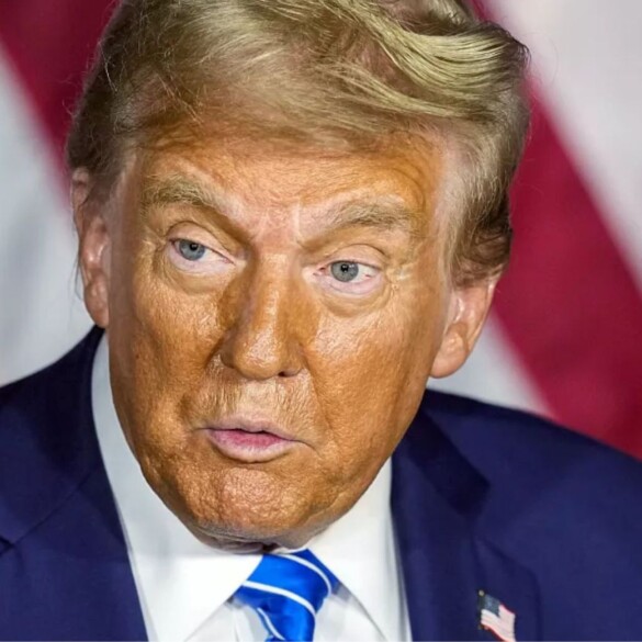 Donald Trump elimina la línea de prevención del suicidio para jóvenes LGTBIQ+