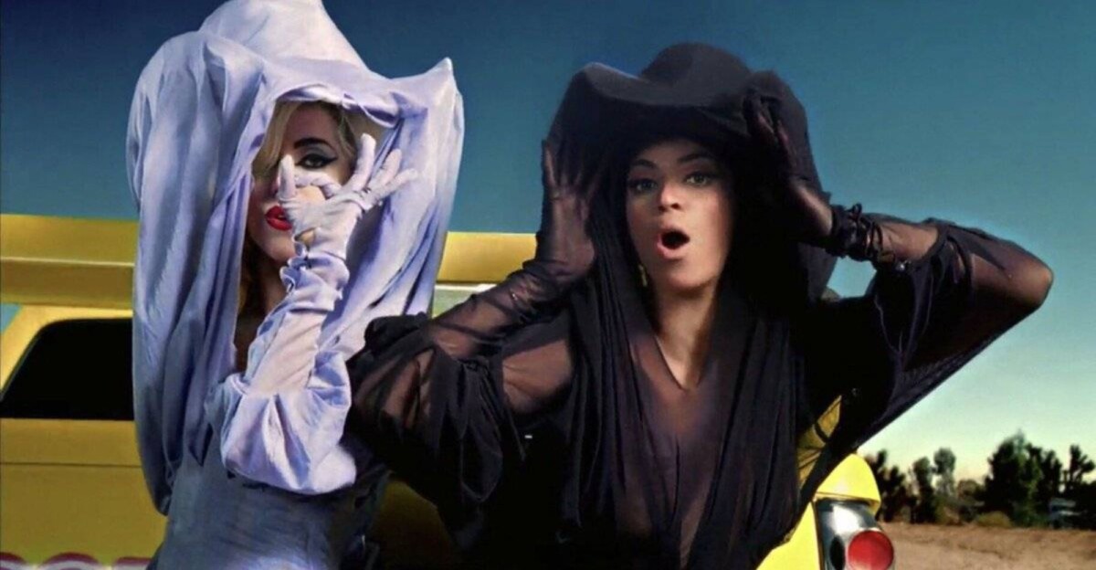 Lady Gaga y Beyoncé en el videoclip de 'Telephone'