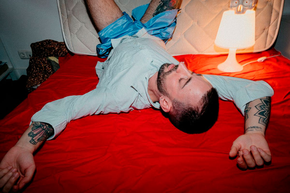 'Manual para follarse a un macho con vagina2