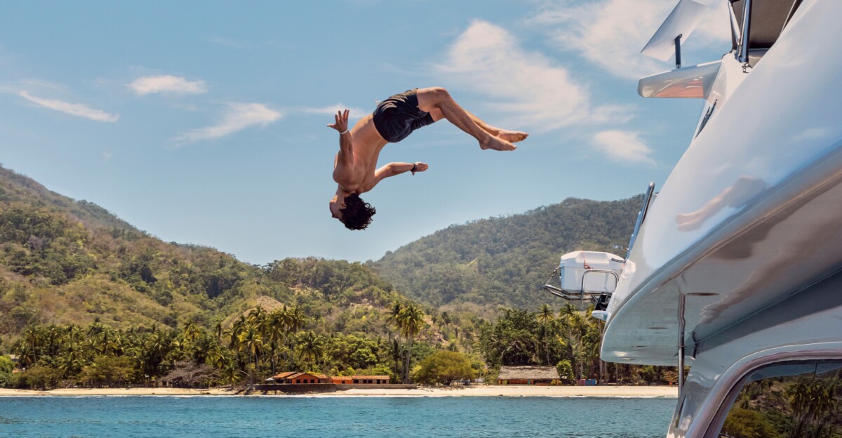 Descubre Puerto Vallarta con Azulmarino.