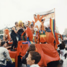 En 1997, Alaska se subió por primera vez a la carroza de Shangay.