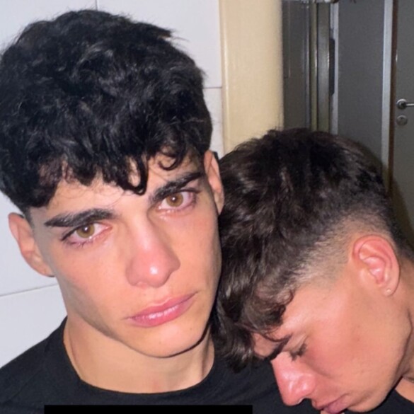 Aritz, bailarín y cantante, denuncia una agresión homófoba en una discoteca madrileña