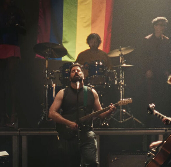 The Irrepressibles sigue celebrando el Orgullo con su empoderador himno 'What I Am! Queer'