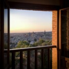 Desde sus ventanas contemplarás el atardecer.