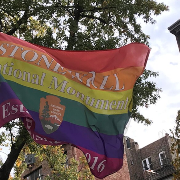 Los vaivenes del término 'bisexual' en la web del Monumento Nacional de Stonewall