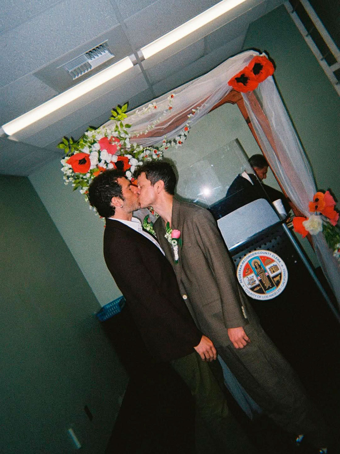 Imagen de la boda de Perfume Genius