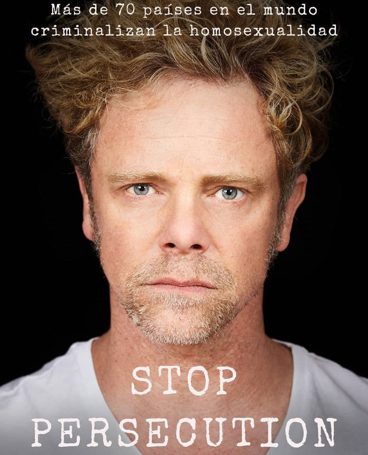 Jimmy Shaw en la campaña STOP HOMOFOBIA (muestra t 2017. Foto: Giulia Zucca) 