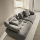 Sofá Ágape de Mimma Gallery.