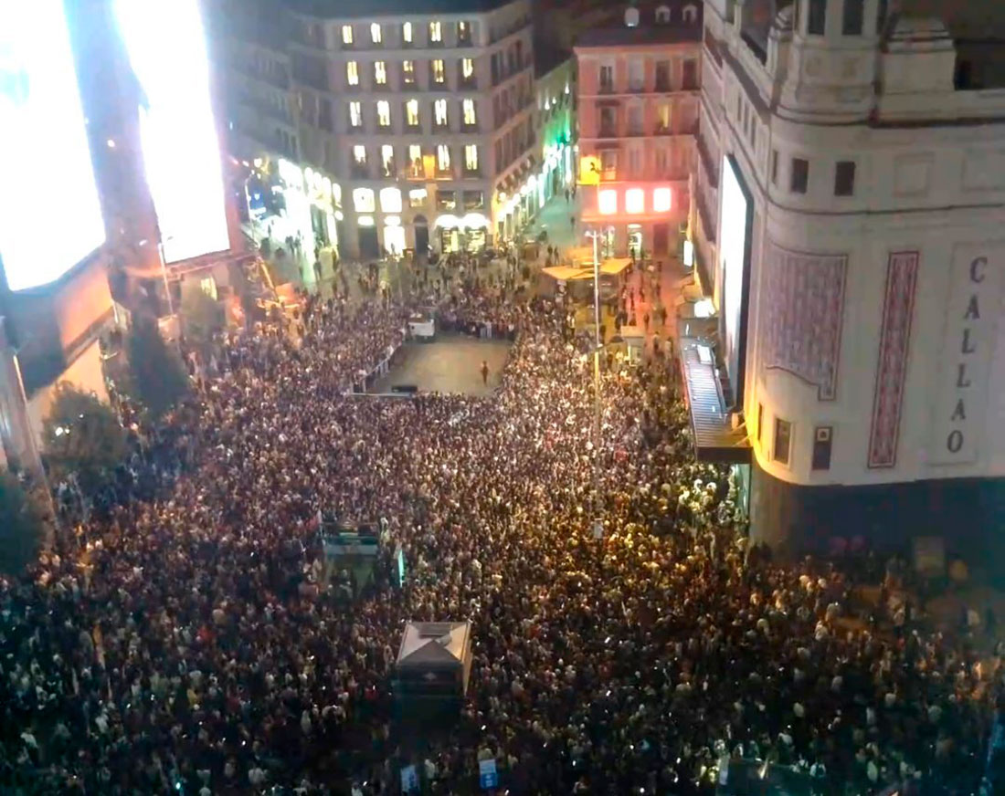 Callao a rebosar gracias al poder de Rosalía.