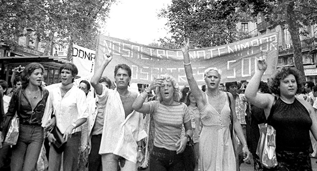 Primera manifestación orgullo Barcelona 1977