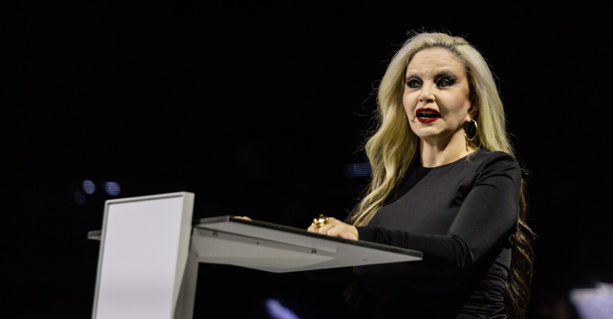 Alaska en el Premio BMW de Pintura 2025.