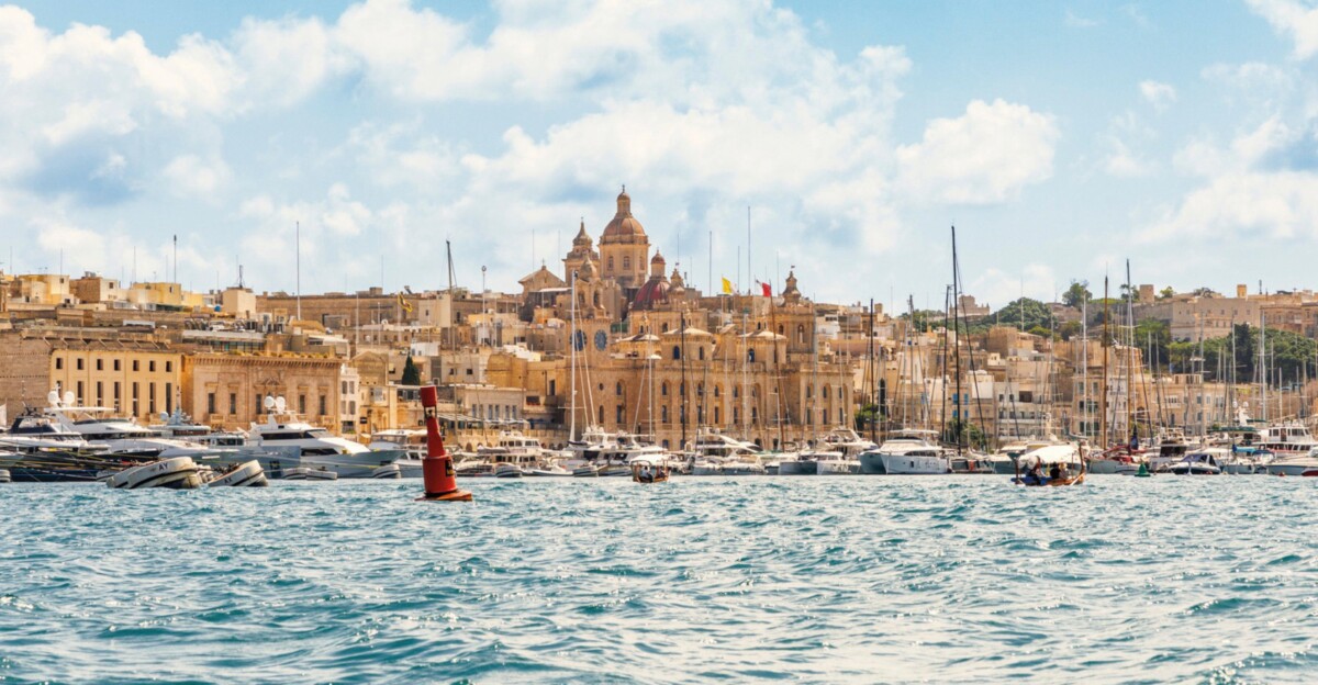 Bahía de La Valletta (Malta).