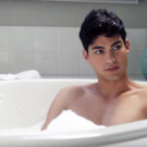 Frame de 'Something Like Summer'.