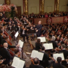Yannick Nézet-Séguin dirigió el Concierto de Año Nuevo 2026 en Viena. Foto: captura de TVE.