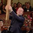 Yannick Nézet-Séguin dirigió el Concierto de Año Nuevo 2026 en Viena. Foto: captura de TVE.