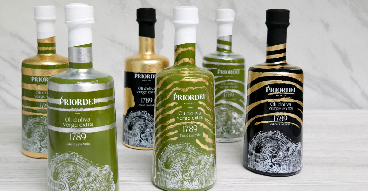 Jordi Ciuraneta, director de la firma, nos dice: "Mi padre siempre me advertía, 'los olivos que tú plantas hoy será tu hijo quien comience a cosecharlos'. Así llevamos 232 años".