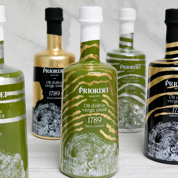 Un aceite que es oro, envuelto en pan de oro (y de plata): Priordei, el milagro que se produce desde hace diez generaciones