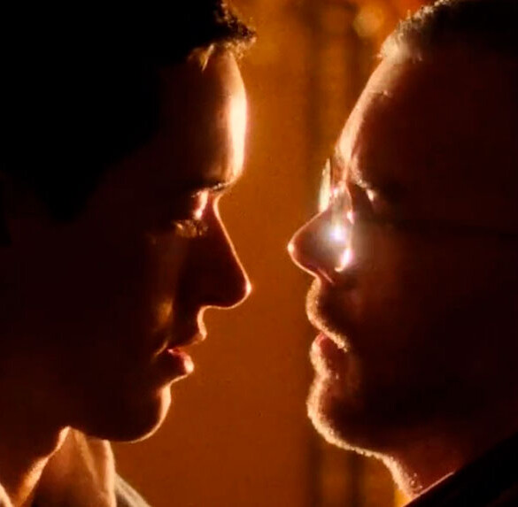 Russell Tovey: "Cuanto más visibles somos las personas queer, más erradicamos la vergüenza heredada"