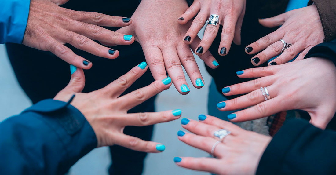Con bien de color asistieron muchos hinchas del Celta al estadio.