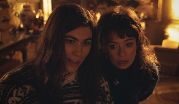 Primer vistazo al remake de 'Mi querida señorita', producido por Javier Calvo y Javier Ambrossi