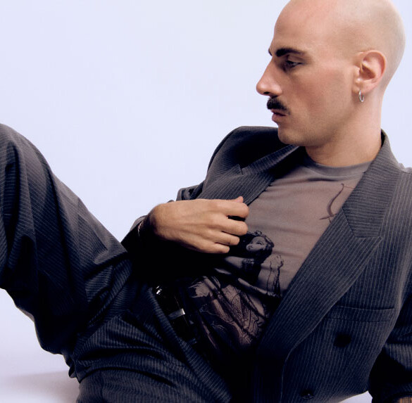 Jordi Chicletol: "Mis adicciones se convirtieron en otro armario del que tener que salir"