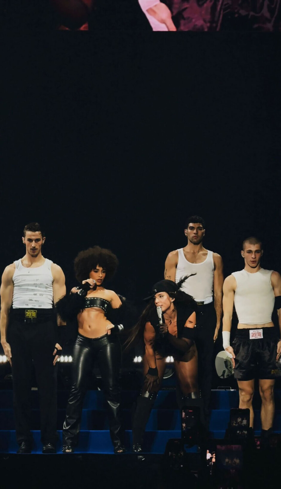 Nathy Peluso junto a Lua de Santana en Madrid