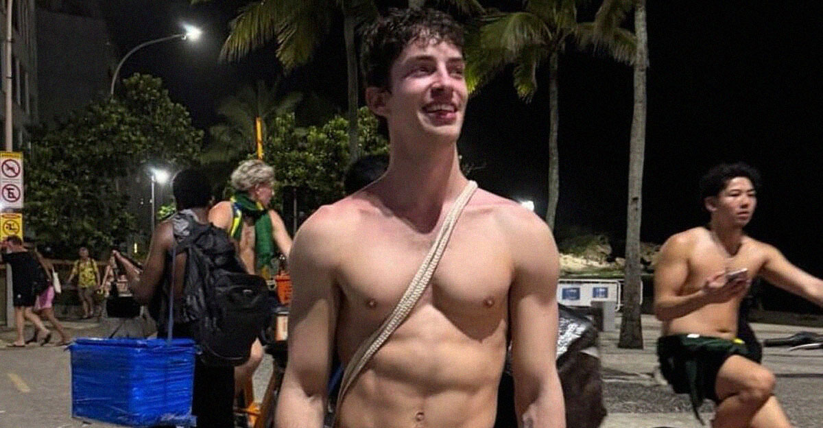 Manu Ríos en el Carnaval de Brasil.