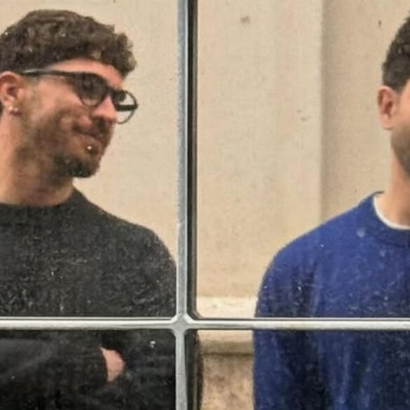 Pablo Alborán publica las fotos de su romántico viaje con Juan Sesma por Lisboa