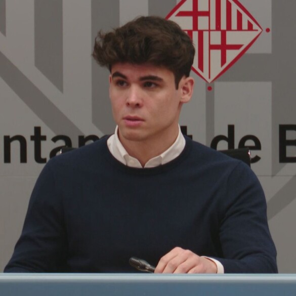 Javi Rodríguez, comisionado LGTBIQ+ en Barcelona, denuncia una campaña de acoso homófobo en redes