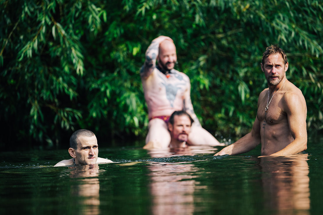 Una de las secuencias más bucólicas de 'Pillion'