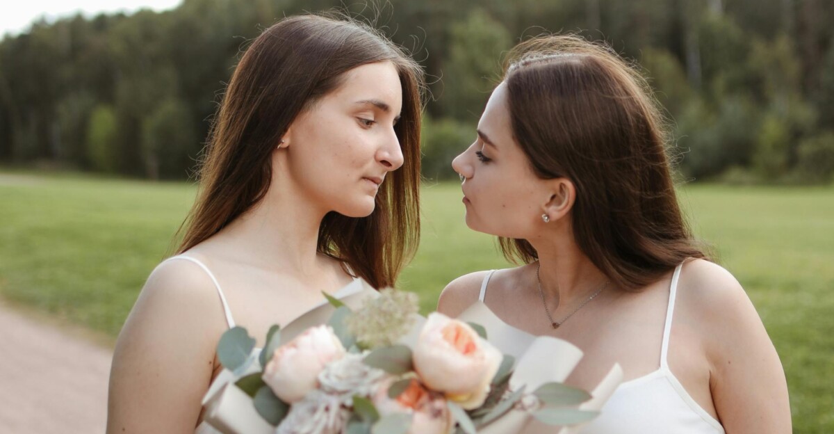 Imagen de una boda lésbica.