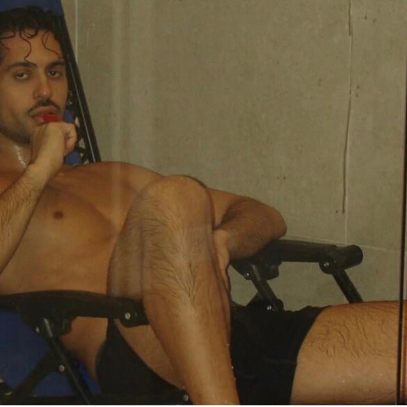 Mahmood se muda a Madrid y... ¿sube la temperatura de la sauna?