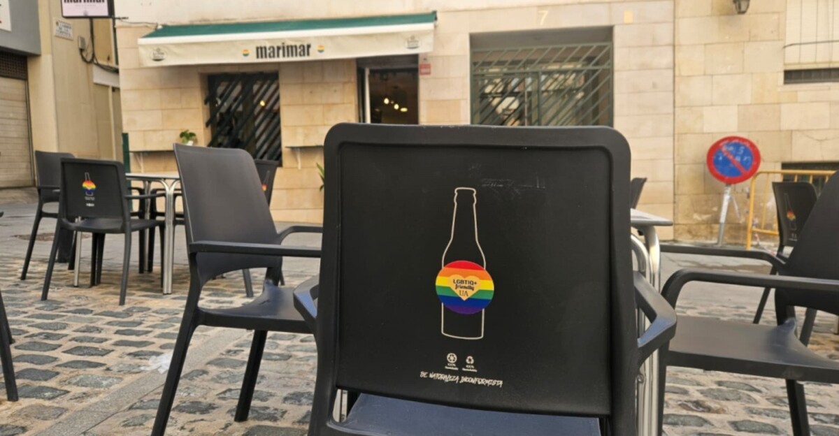 Foto de la fachada de Marimar.